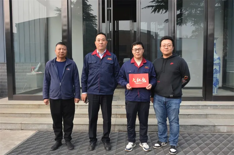 集团技术部程向毅